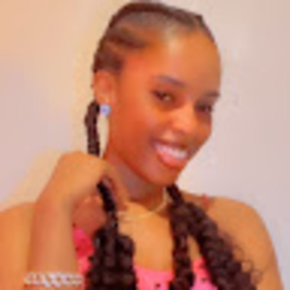 Meet your Posher, Eliane